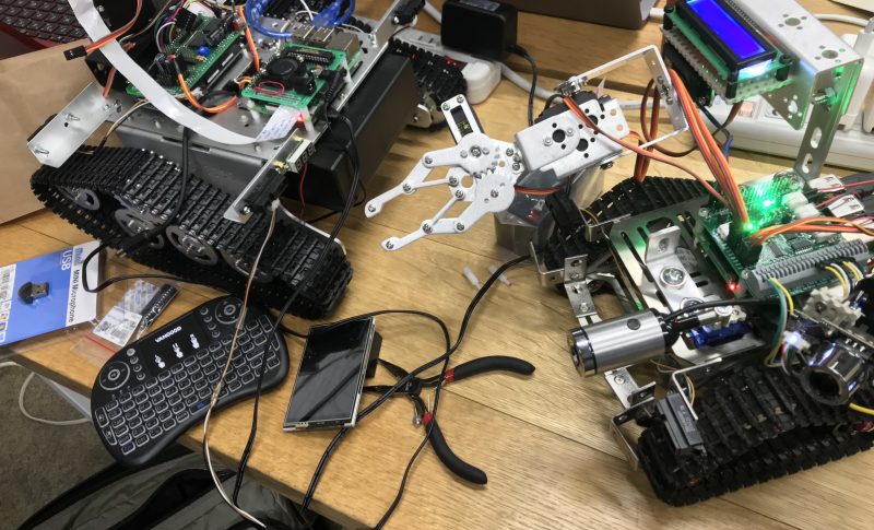ラズパイで作るROS搭載ロボット:Joystickで遠隔操作してみよう