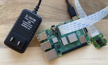 サクッとLINE通知できる監視カメラの作り方。対動物観察にも。